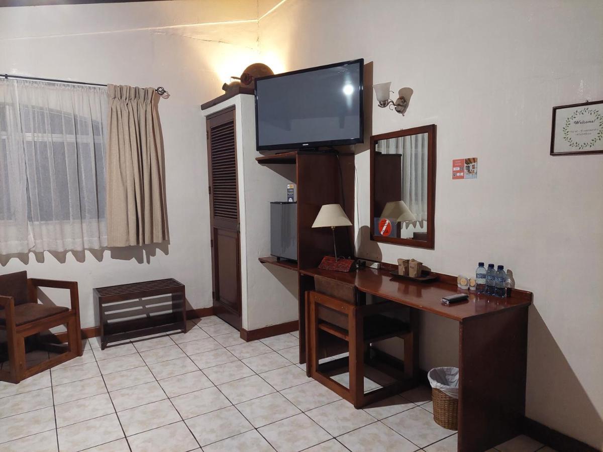 Dai Nonni Hotel Guatemala City Exteriör bild